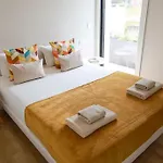 Amazing House On The Marinhas (Braga)
