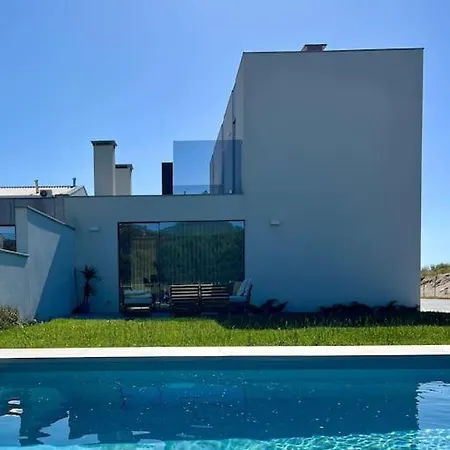 Amazing House On The Marinhas (Braga)