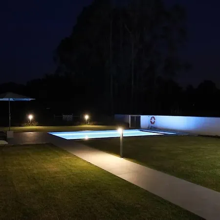 Amazing House On The Ferienhaus Marinhas (Braga)