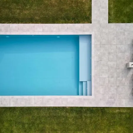 Amazing House On The Marinhas (Braga)