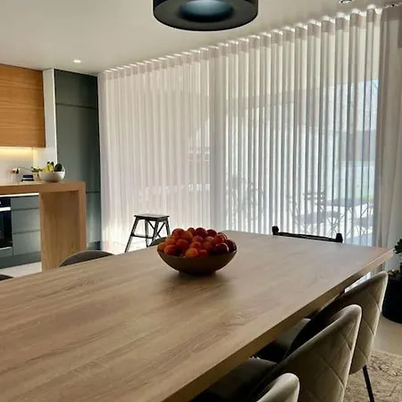 Amazing House On The Marinhas (Braga)