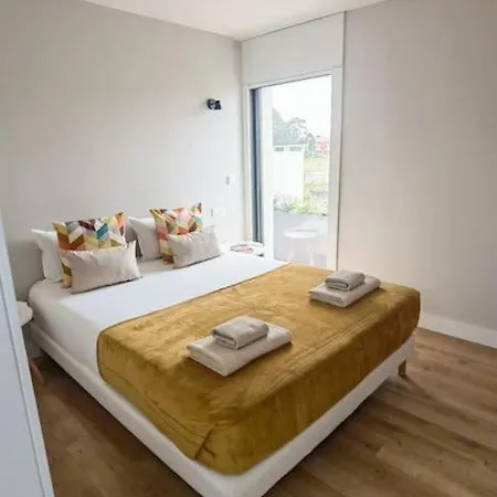 Amazing House On The Marinhas (Braga)