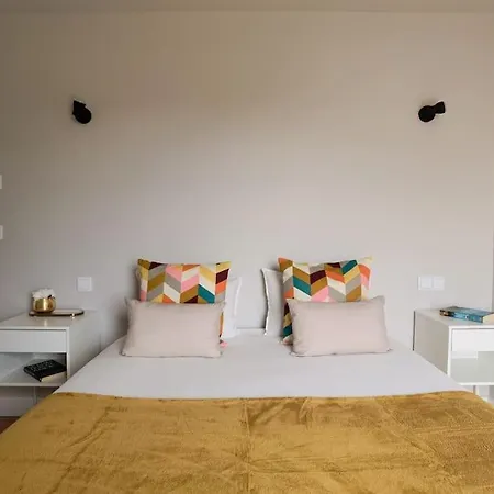 Amazing House On The Marinhas (Braga)