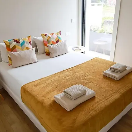 Amazing House On The Marinhas (Braga)