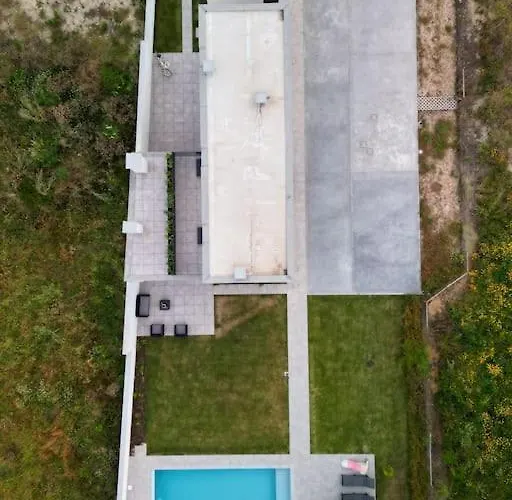 Amazing House On The * Marinhas (Braga)