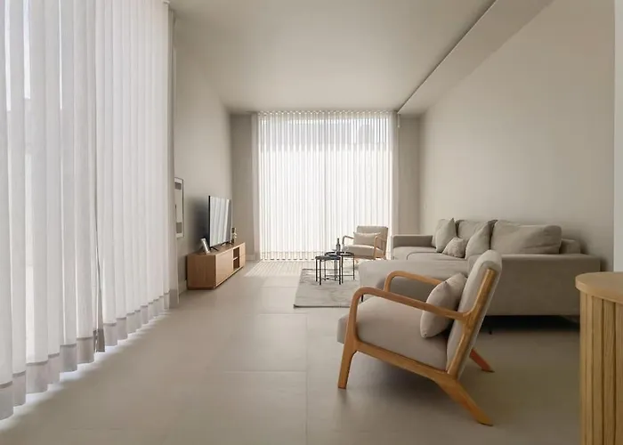 Amazing House On The * Marinhas (Braga)