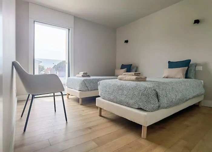 Amazing House On The Marinhas (Braga)