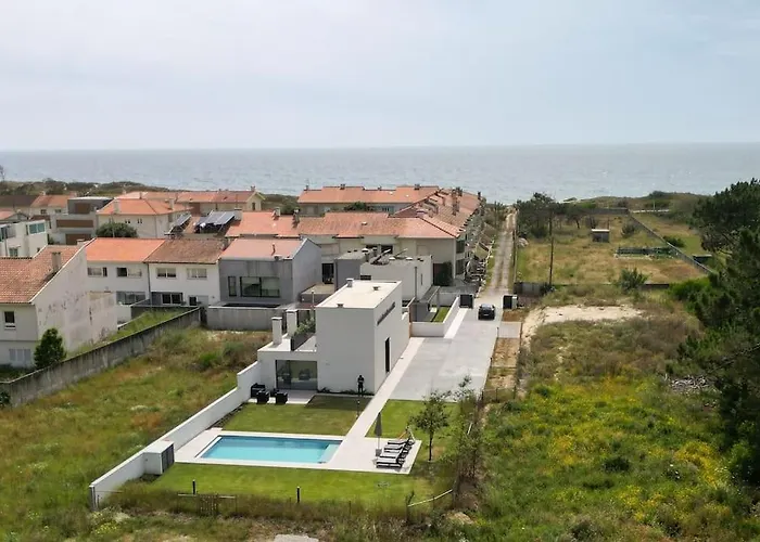 Amazing House On The * Marinhas (Braga)